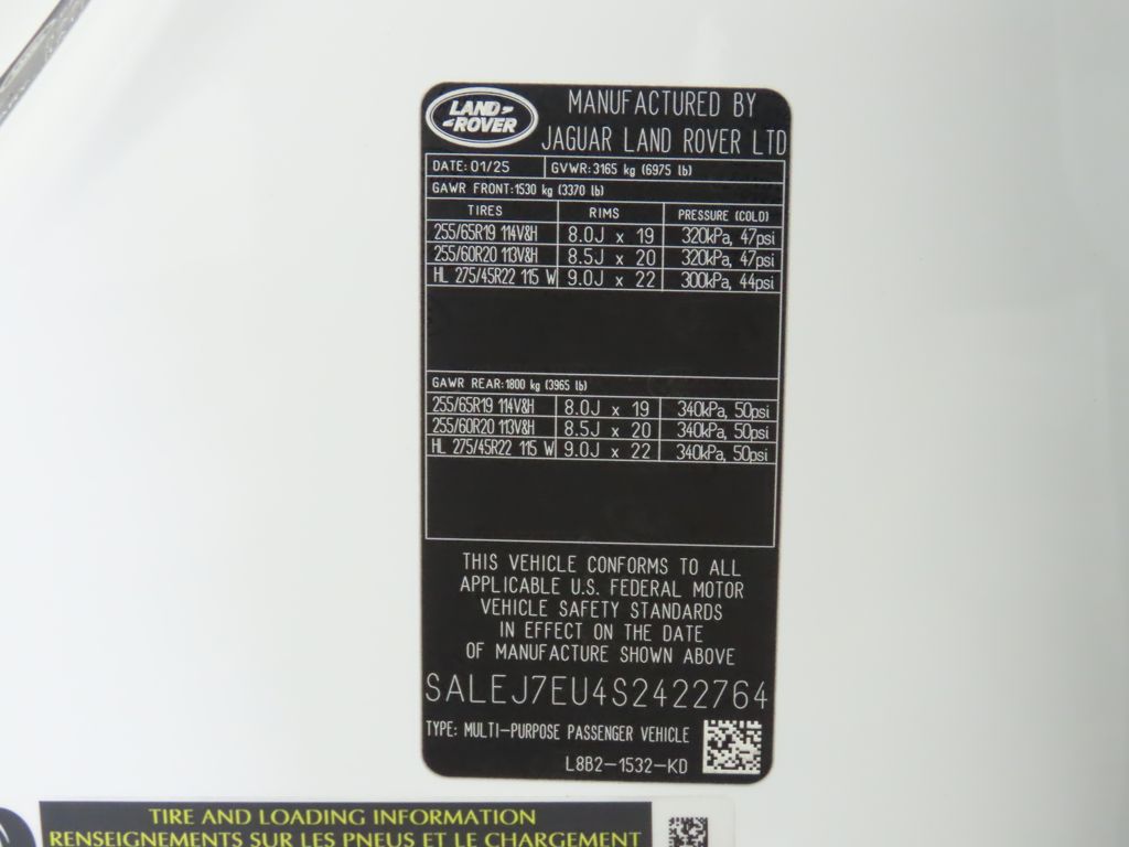 Thumbnail: 2025 Land Rover Defender - 31