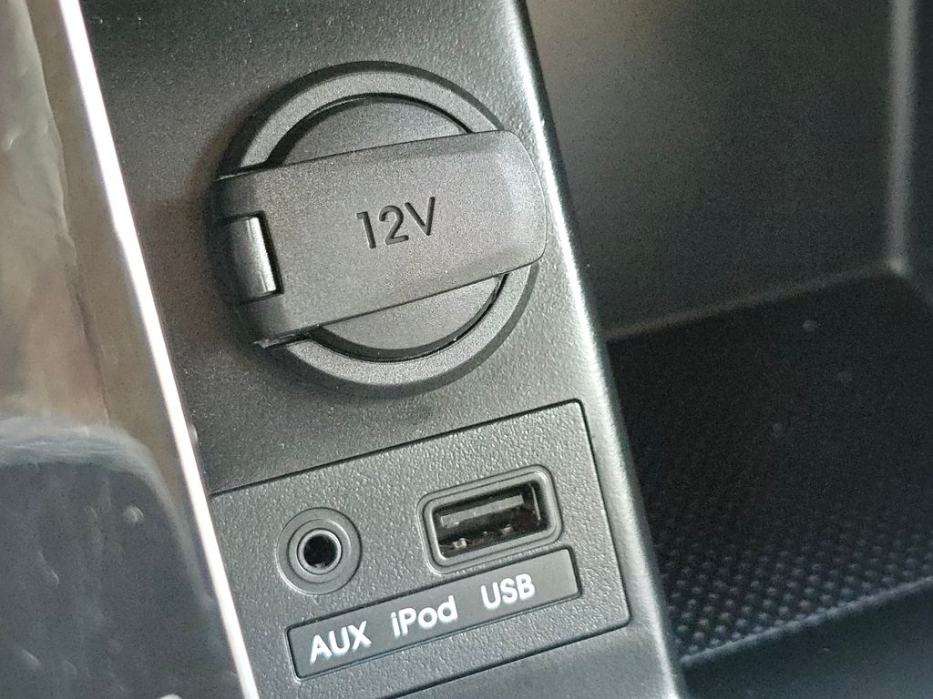 2013 Hyundai Elantra GLS photo 28