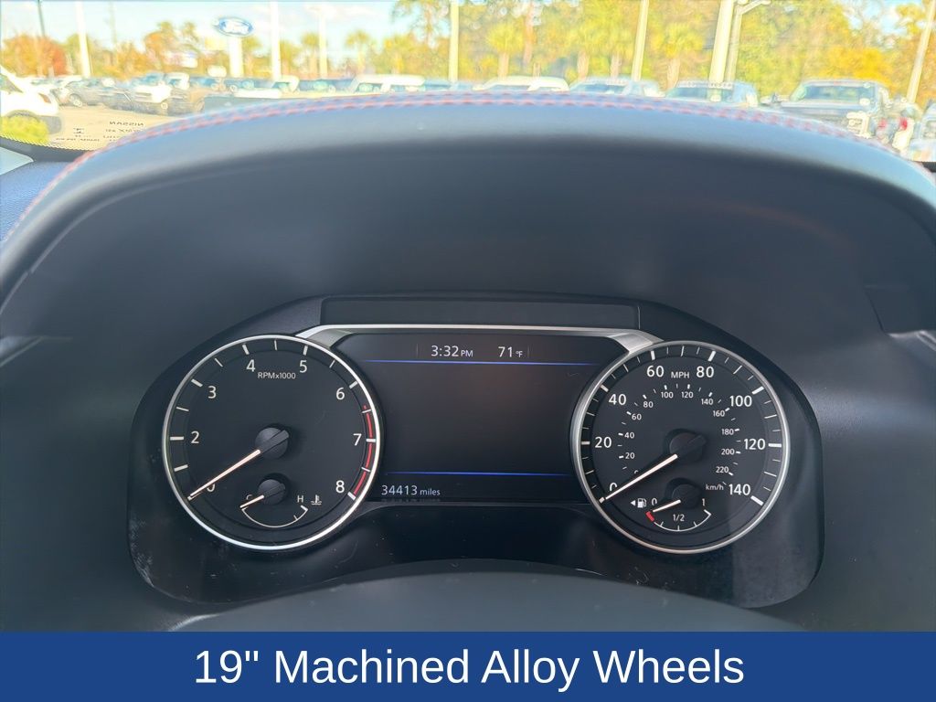 2022 Nissan Altima SR FWD