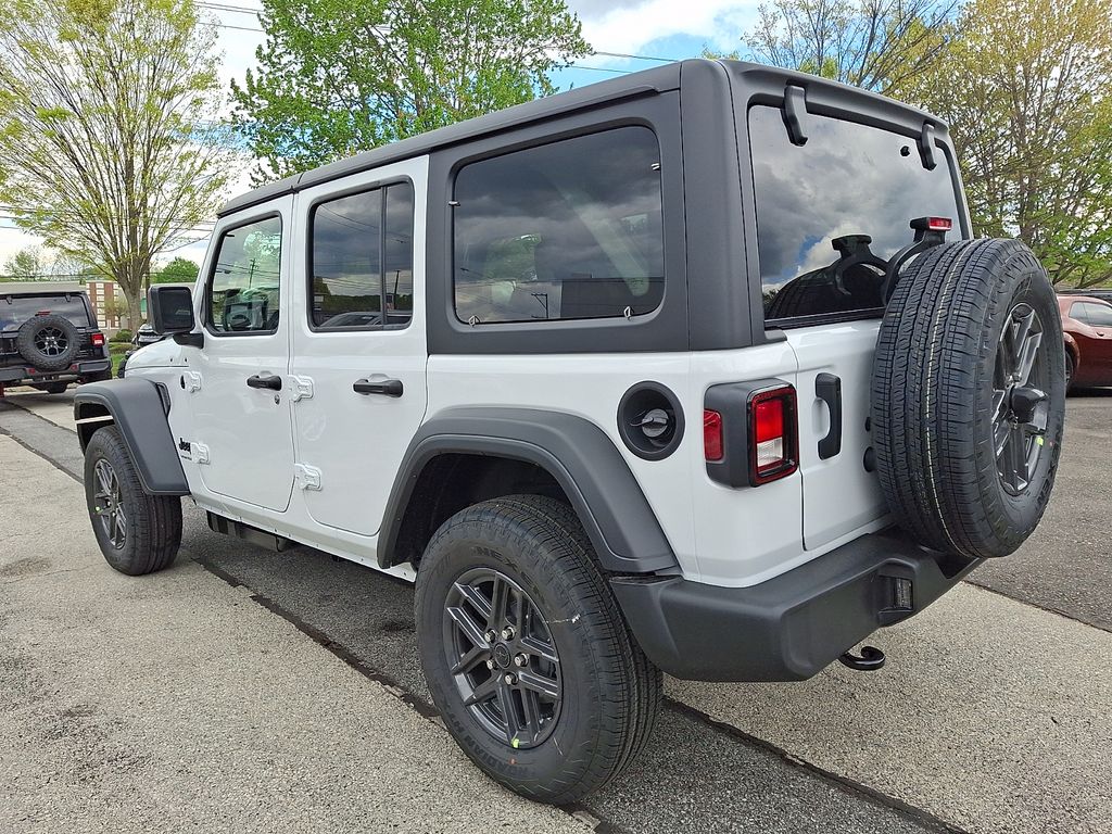 New 2026 Jeep Wrangler SUV