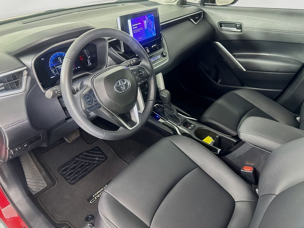 Used Car 2024 Toyota Corolla Cross  Xle For Sale Under $30,000 In Austin, Texas