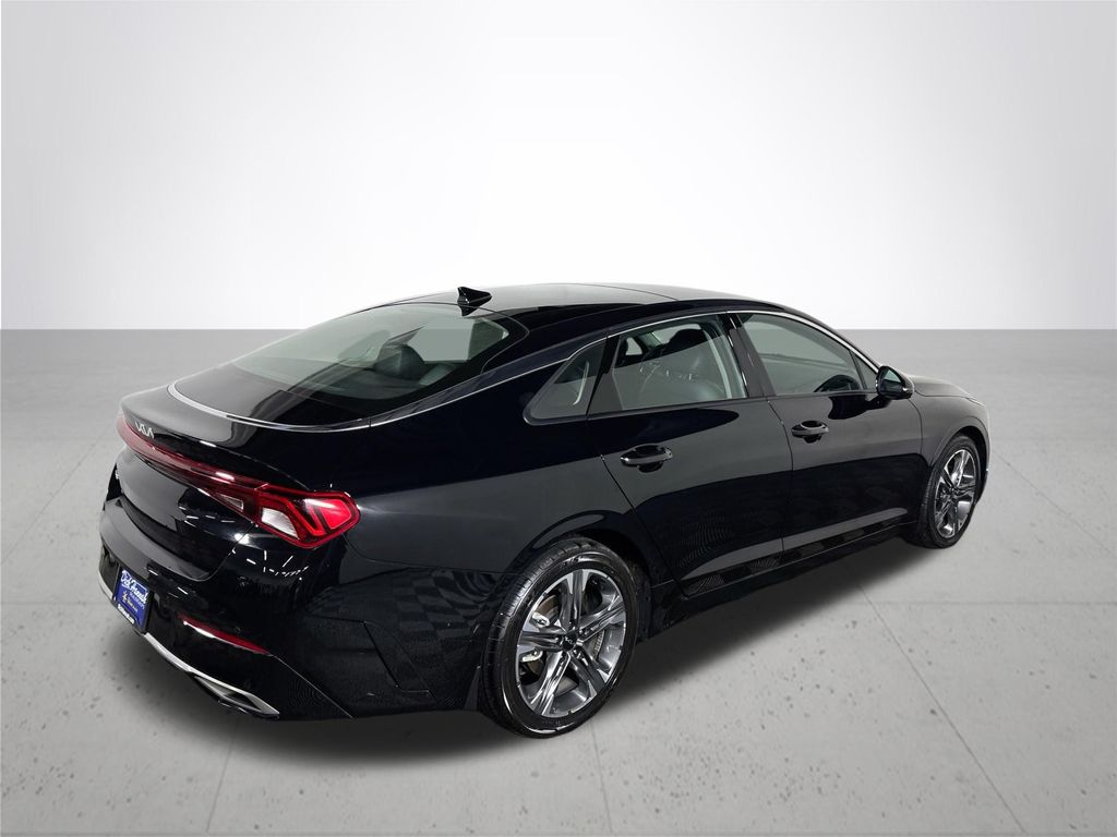 2022 Kia K5 EX
