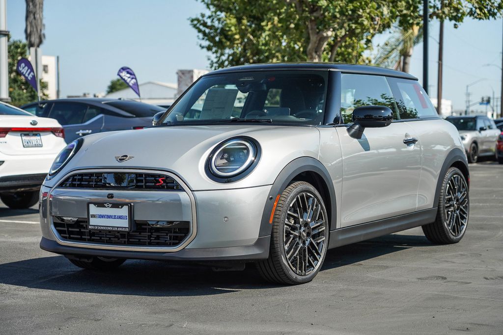 2025 MINI Cooper S  5