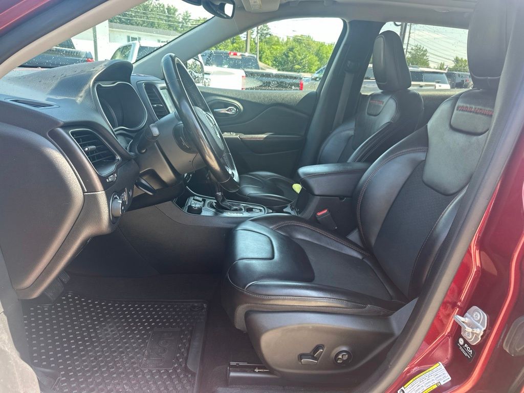 Used 2021 Jeep Cherokee SUV