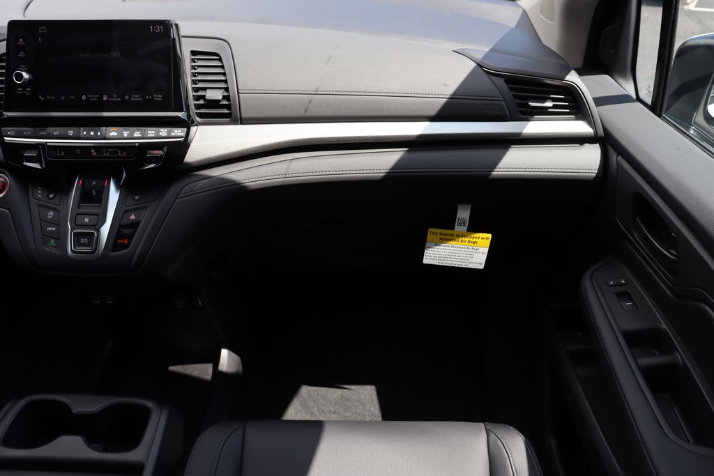 Thumbnail: 2025 Honda Odyssey - 17