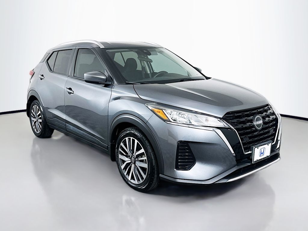 Thumbnail: 2022 Nissan Kicks - 3