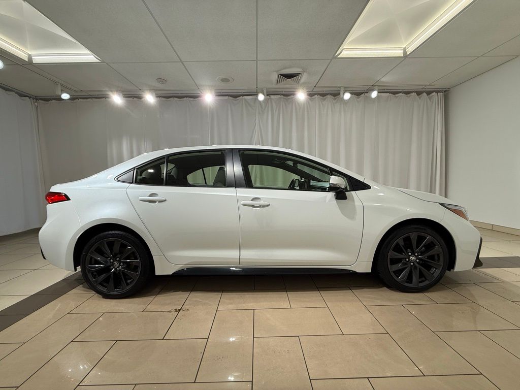 Thumbnail: 2024 Toyota Corolla - 6