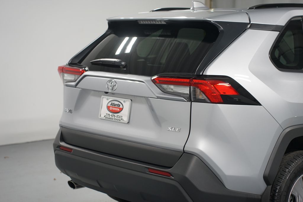 Thumbnail: 2025 Toyota RAV4 - 9