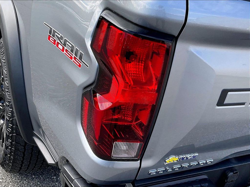 2024 Chevrolet Colorado — photo 34