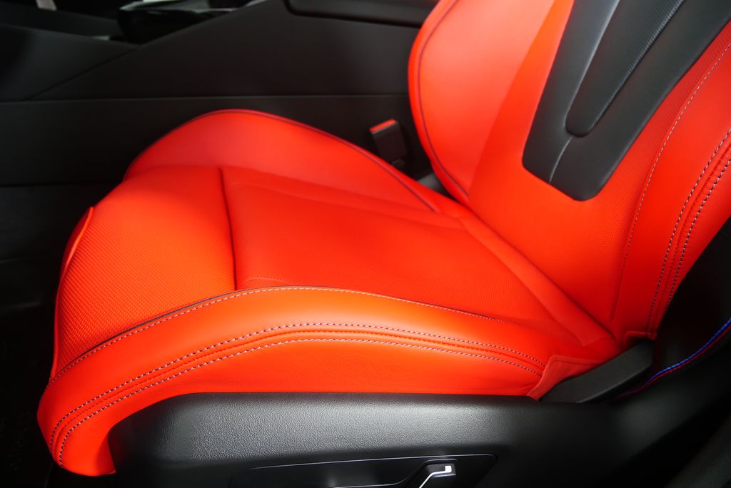 Thumbnail: 2026 BMW M5 - 10