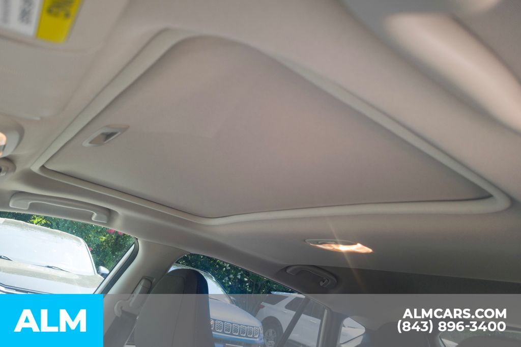 Used 2025 Crystal White Pearl Subaru Premium image 16