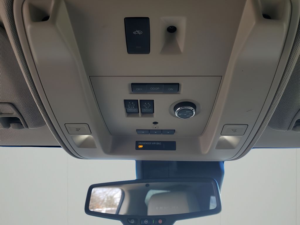 Used Car 2018 Gmc Yukon  Denali For Sale Under $30,000 In Austin, Texas