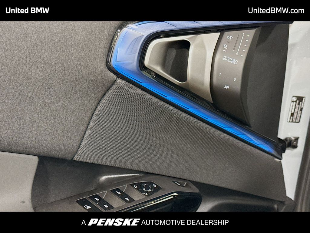 Thumbnail: 2026 BMW X3 - 3