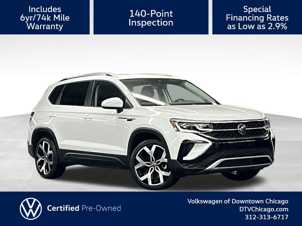 2022 Volkswagen Taos 1.5T SEL 4Motion's photo