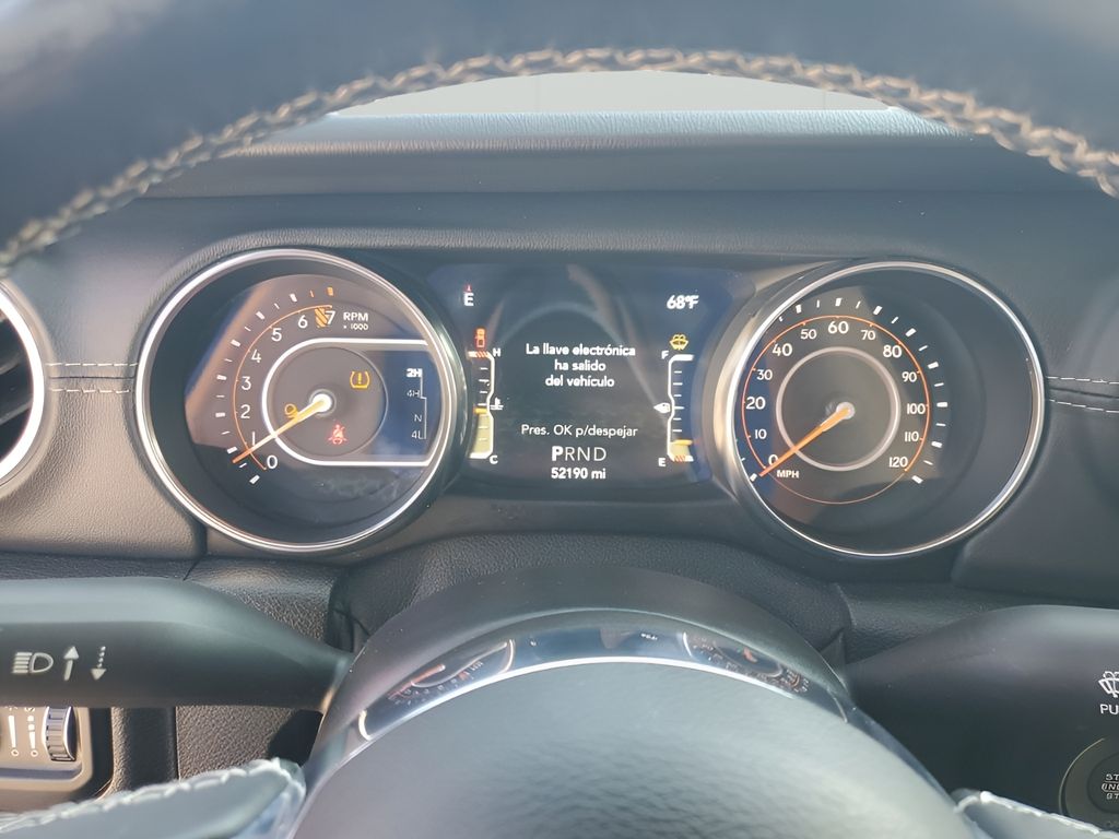 Used Car 2020 Jeep Gladiator  Overland For Sale Under $30,000 In Austin, Texas