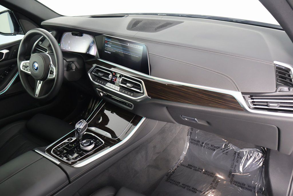 Thumbnail: 2023 BMW X5 - 9
