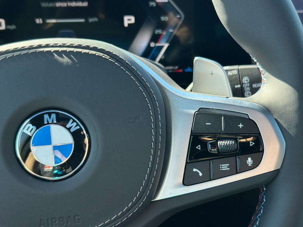 Thumbnail: 2026 BMW X7 - 20