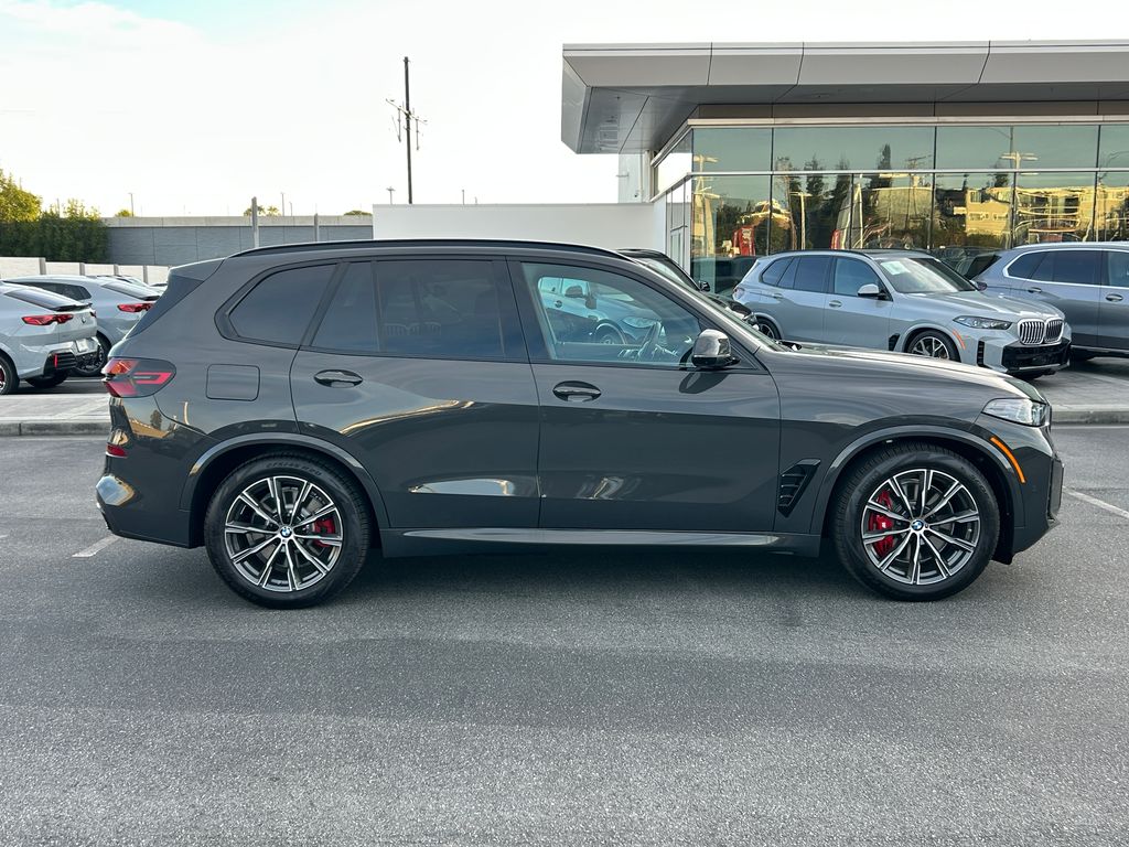Thumbnail: 2026 BMW X5 - 6