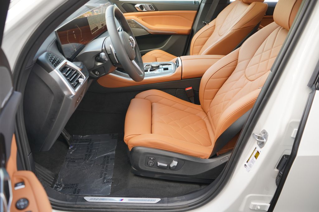 Thumbnail: 2026 BMW X5 - 9