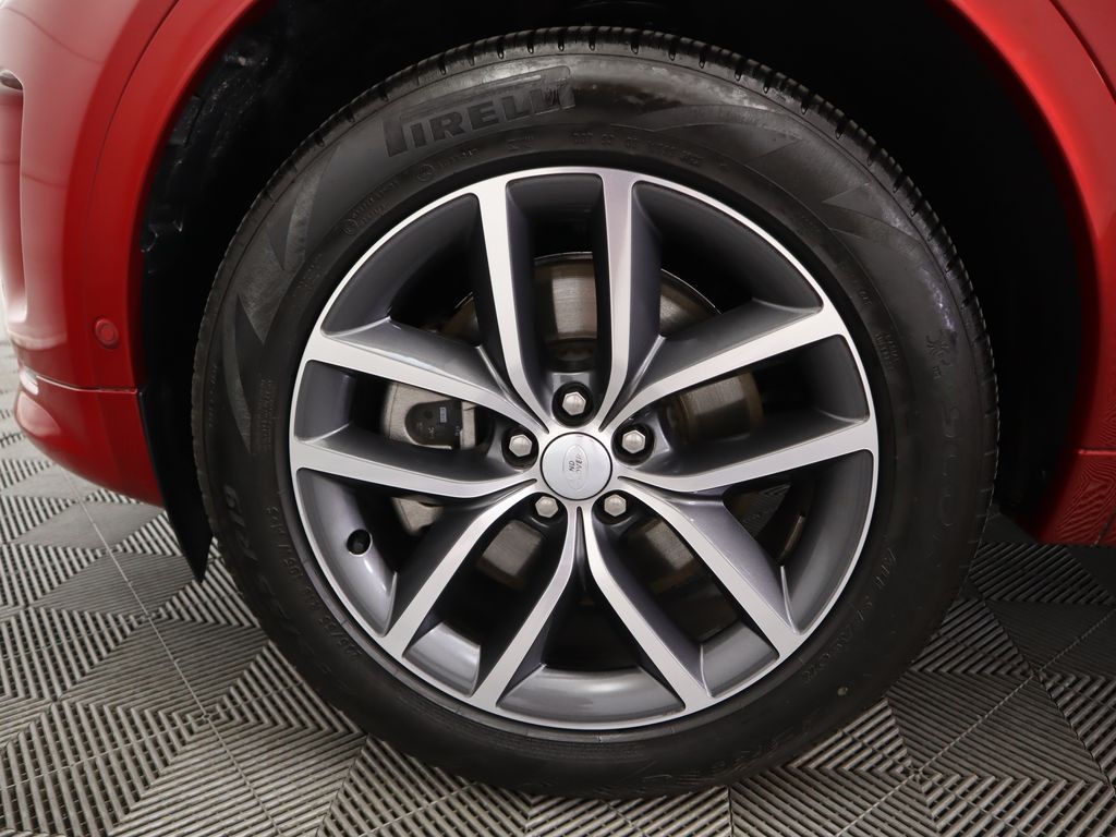 2024 Land Rover Discovery Sport S 30