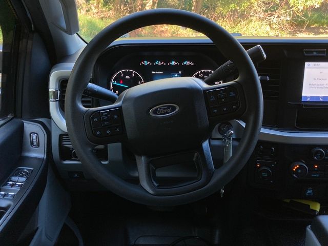 2024 Ford F-550 Chassis XL