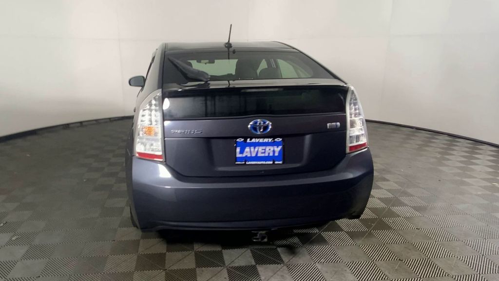 2011 Toyota Prius Two 7