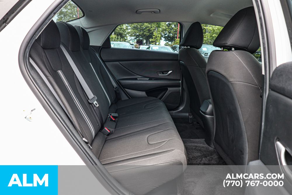 2023 Hyundai Elantra Hybrid Blue photo 19