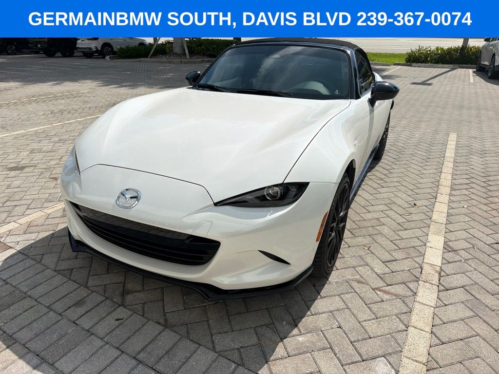 Used 2026 White Mazda Club image 6