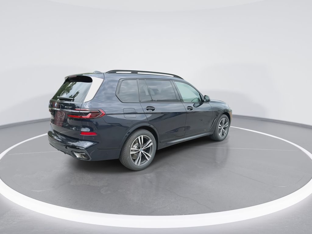 Thumbnail: 2027 BMW X7 - 8