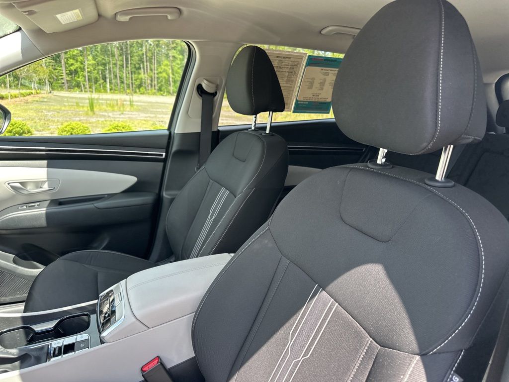 2024 Hampton Gray Hyundai Tucson SEL FWD SUV