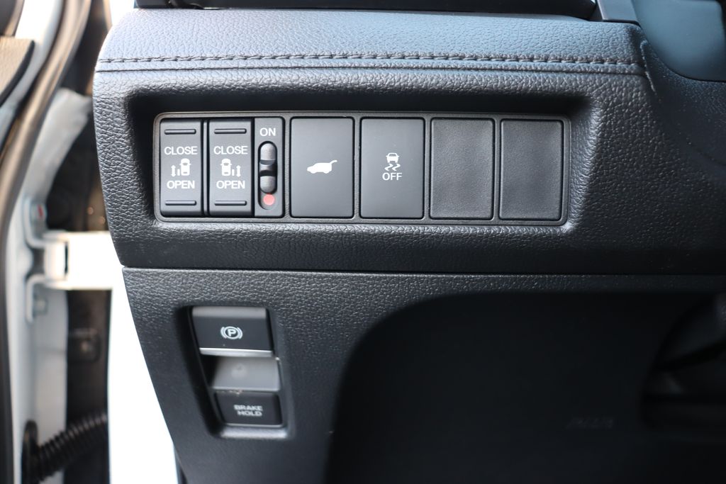 Thumbnail: 2026 Honda Odyssey - 30