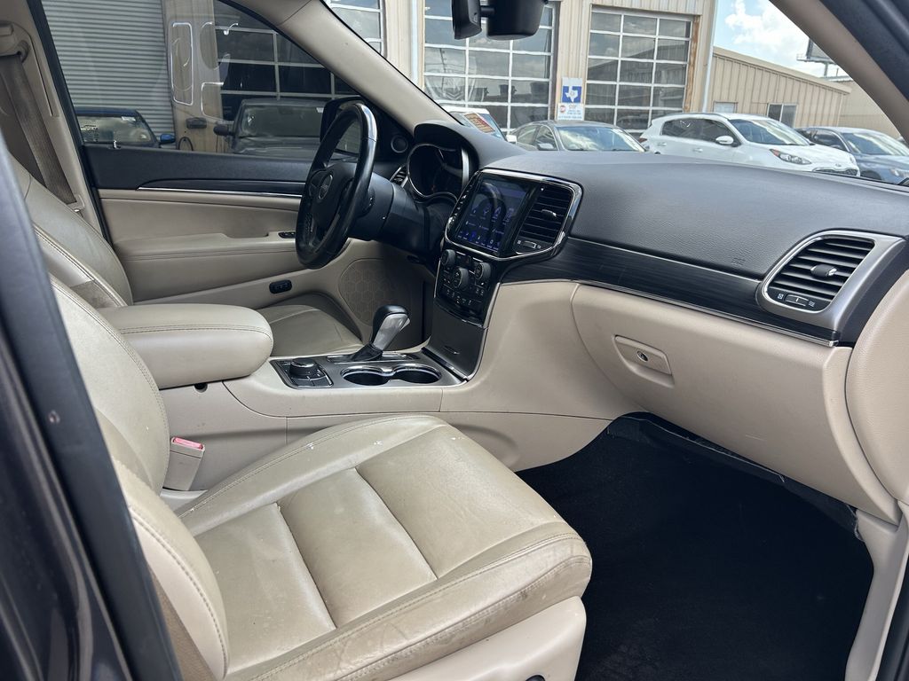 2021 Jeep Grand Cherokee Limited Gray at Mac Haik CDJR North Houston