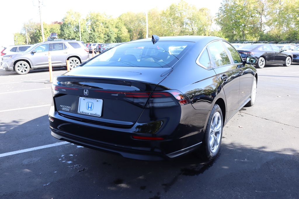 2025 Honda Accord LX 5