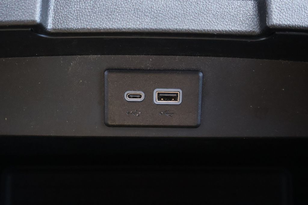 Thumbnail: 2023 Chevrolet Tahoe - 25