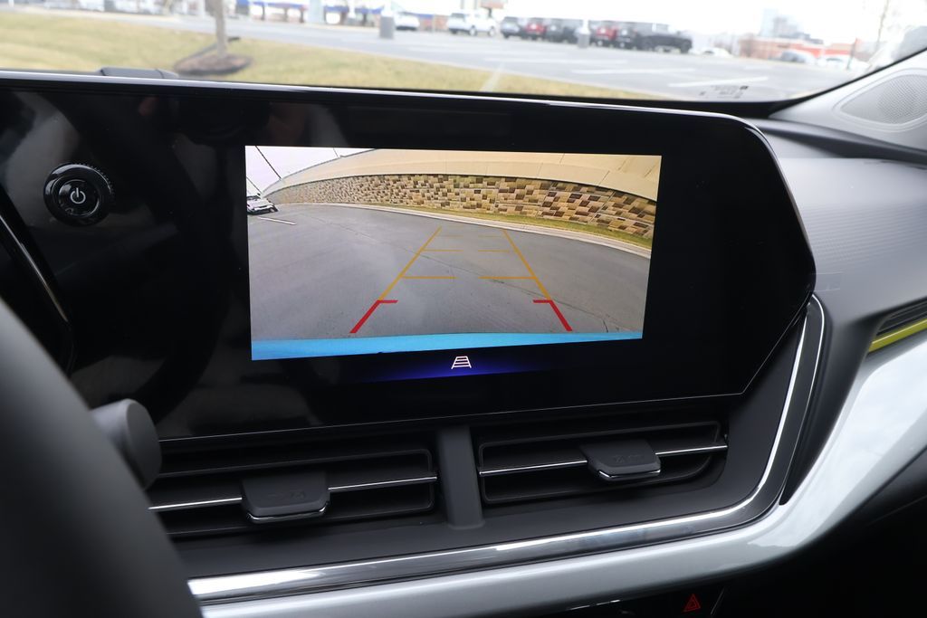 Thumbnail: 2026 Chevrolet Trax - 26