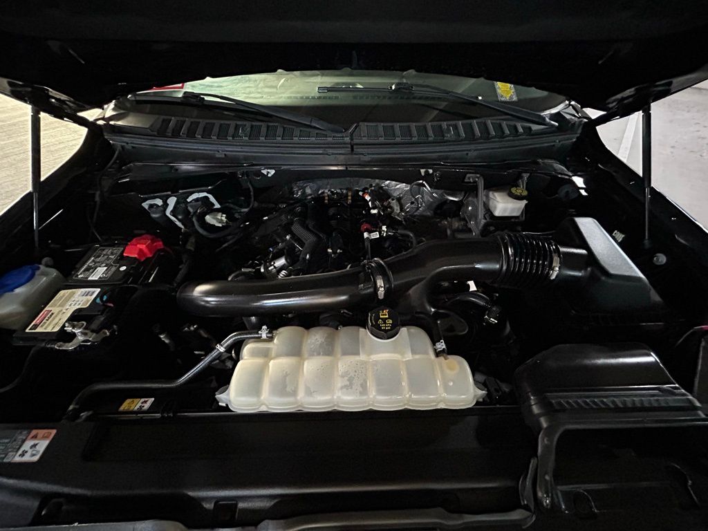 Used 2023 Agate Black Metallic Ford Platinum image 33