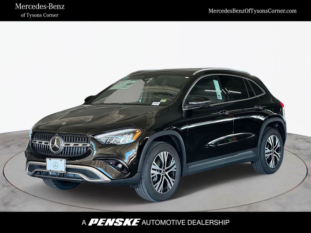 2025 Mercedes-Benz GLA 250 4MATIC Hero Image