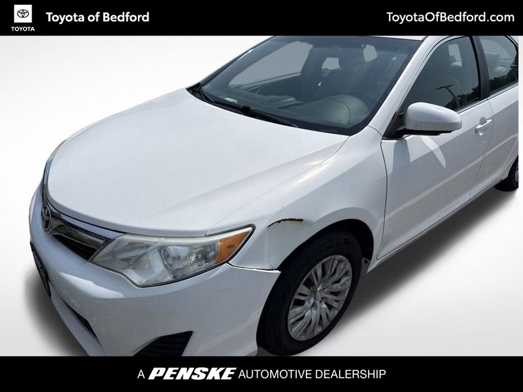 2014 Toyota Camry LE -
                  Bedford, OH