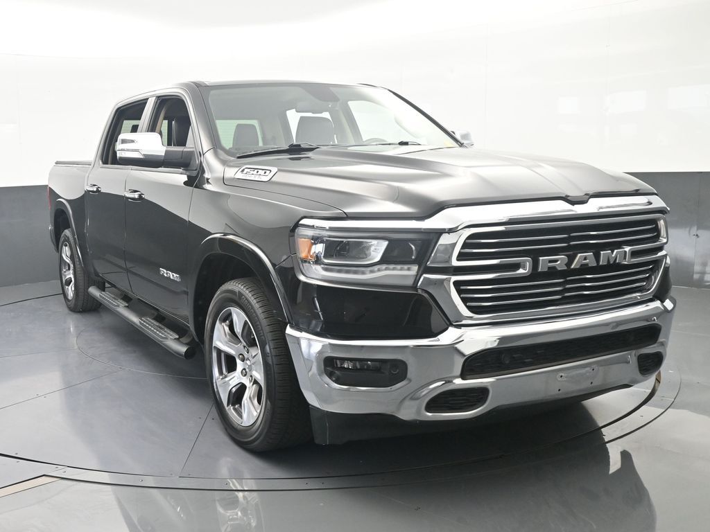 Used 2020 Diamond Black Crystal Pearlcoat Ram Laramie image 9