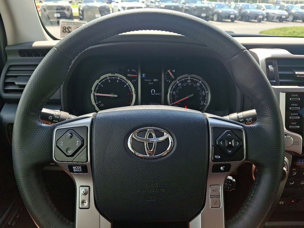 Thumbnail: 2023 Toyota 4Runner - 19