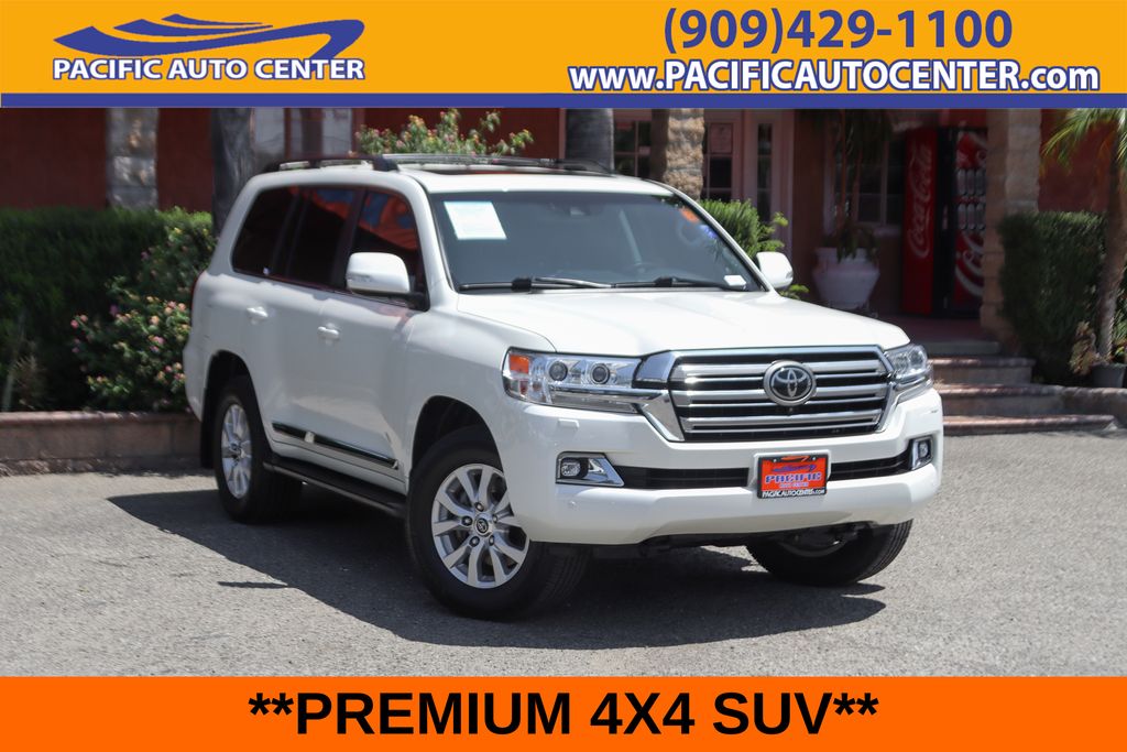 White (Blizzard Pearl) 2018 Toyota Land Cruiser SUV / Crossover All-Wheel Drive 8-Speed Automatic