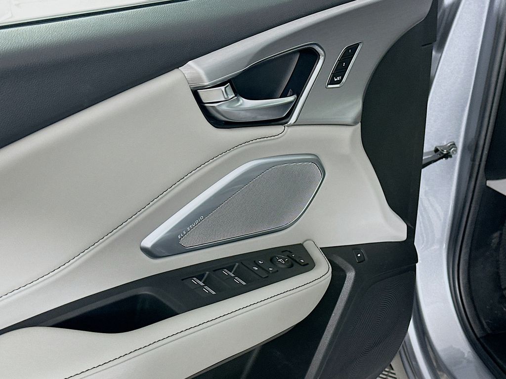 used 2023 Acura RDX car, priced at $35,999