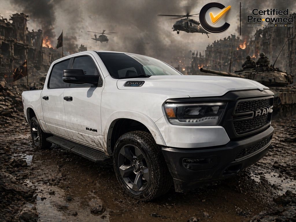 2023 RAM 1500 Big Horn/Lone Star 4x4 Crew Cab 5'7's photo