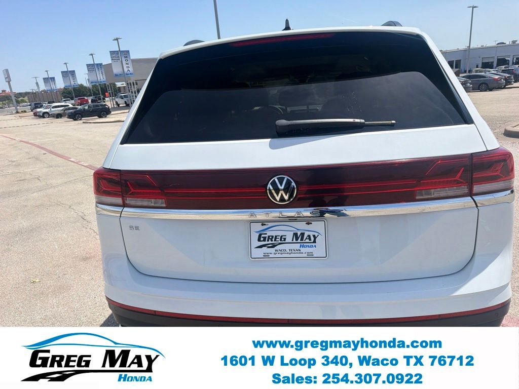 2024 Volkswagen Atlas 2.0T SE w/Technology - 3