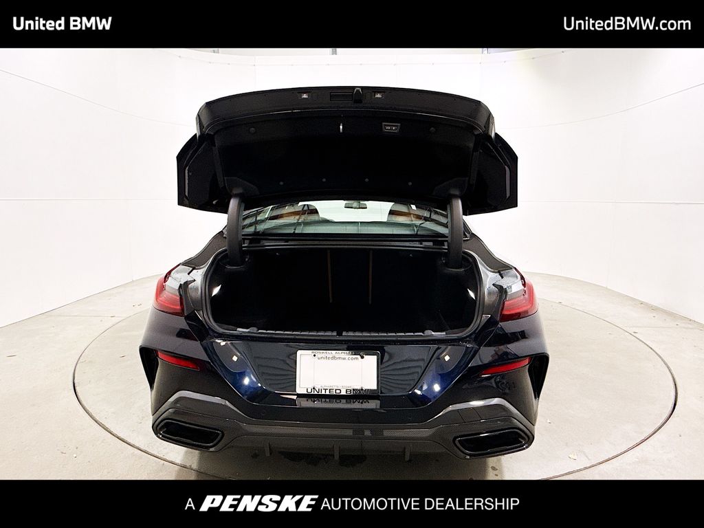 Thumbnail: 2026 BMW 8 Series - 13