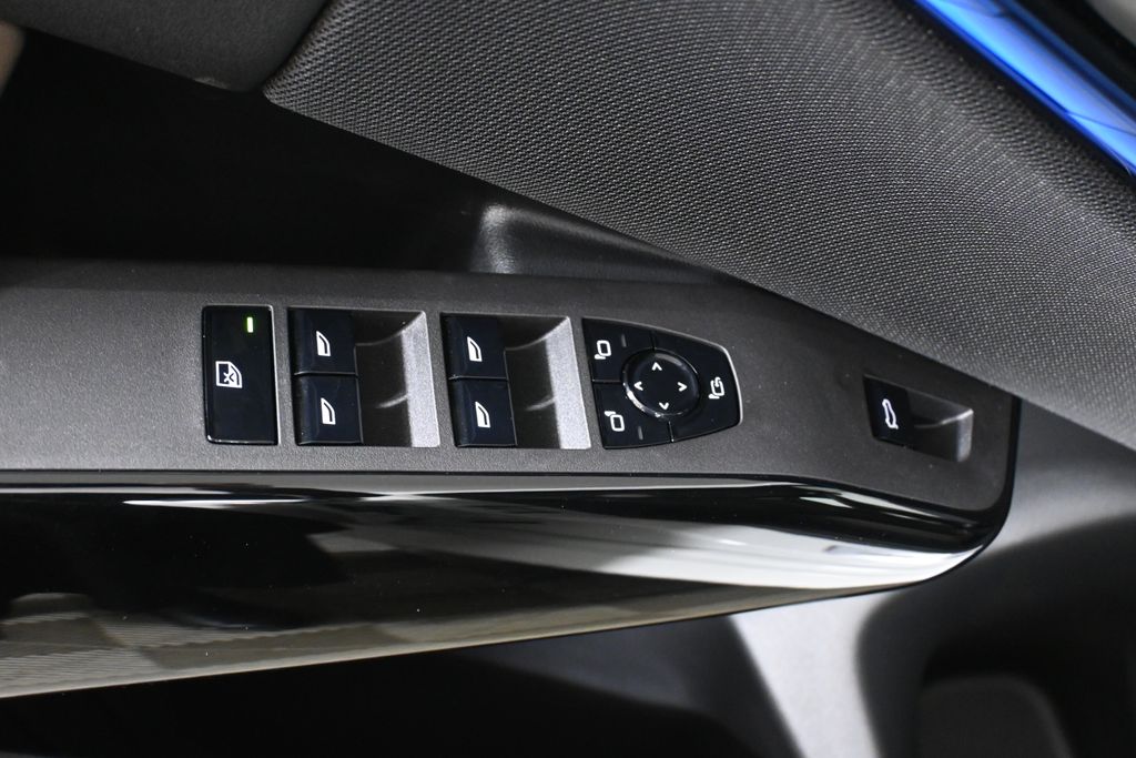 Thumbnail: 2026 BMW X3 - 30