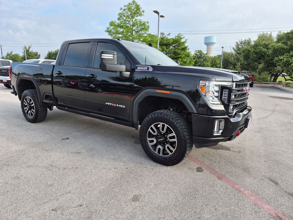 2022 GMC Sierra 2500HD AT4 Crew Cab 4WD