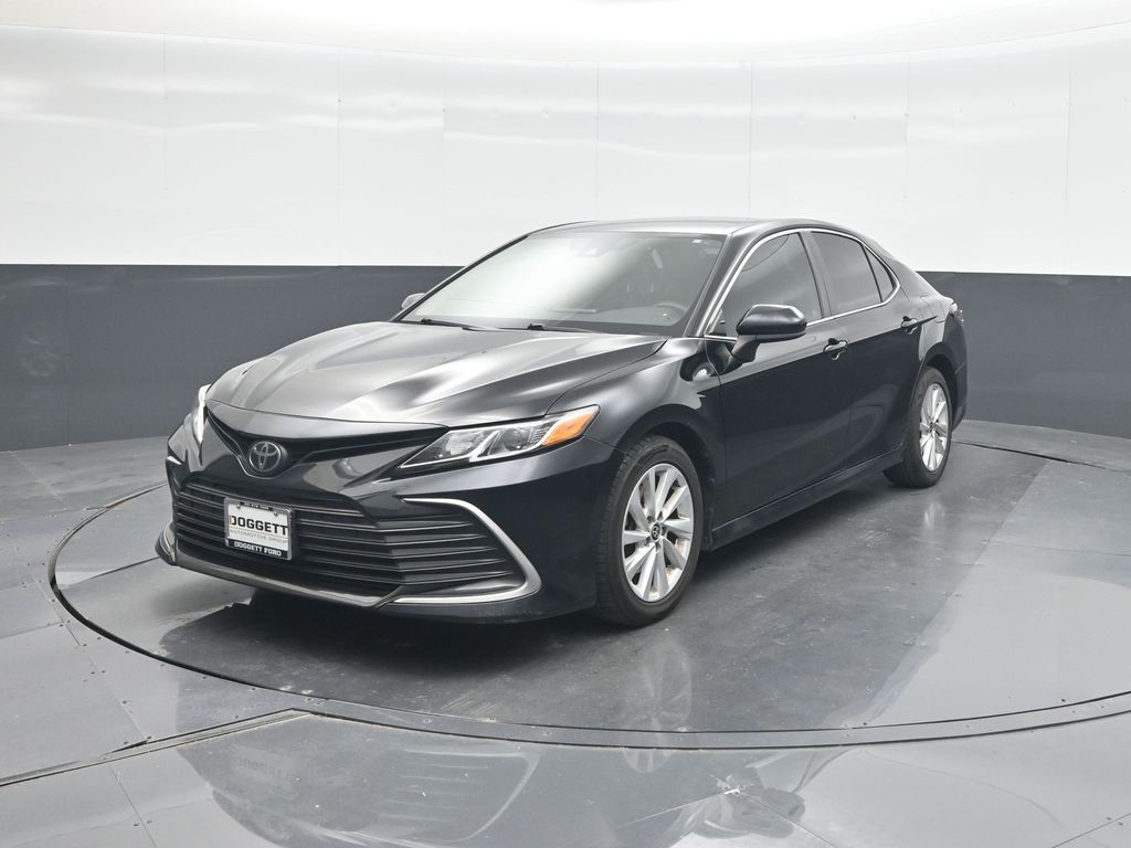 Used 2023 Toyota Camry LE