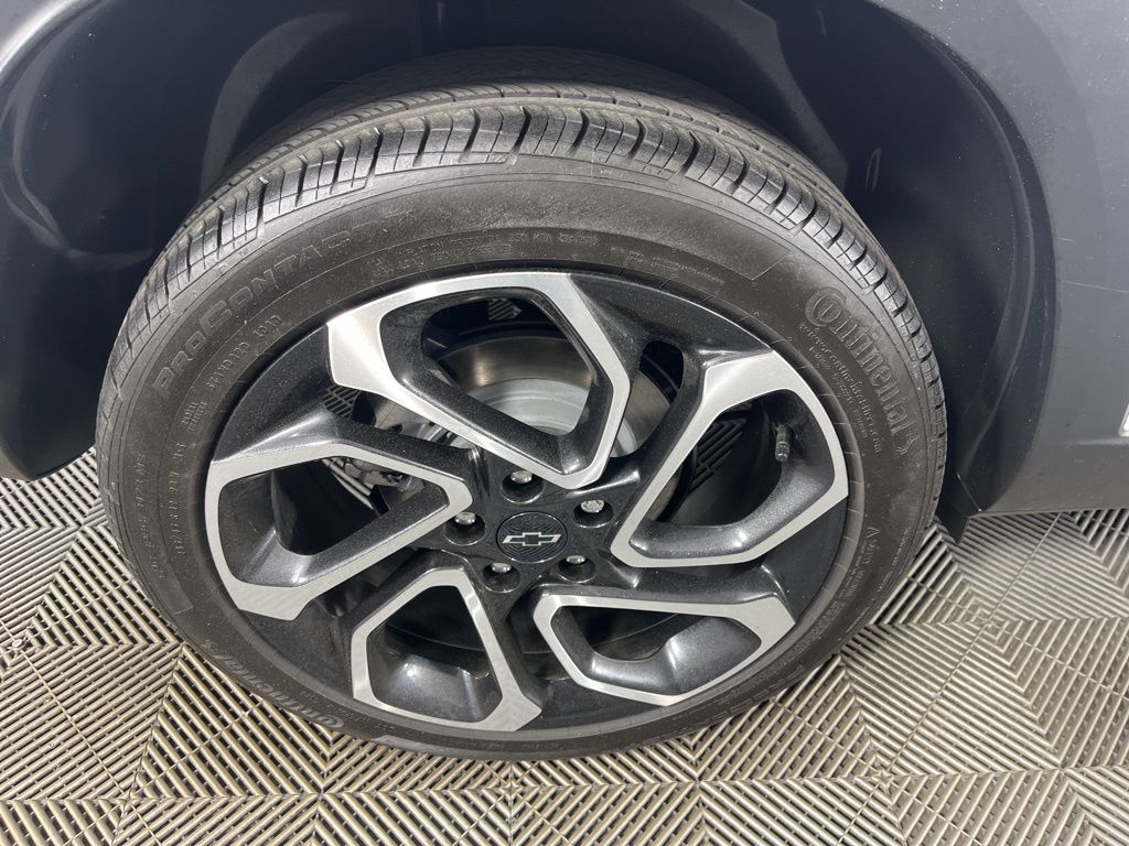 Thumbnail: 2025 Chevrolet Trax - 16