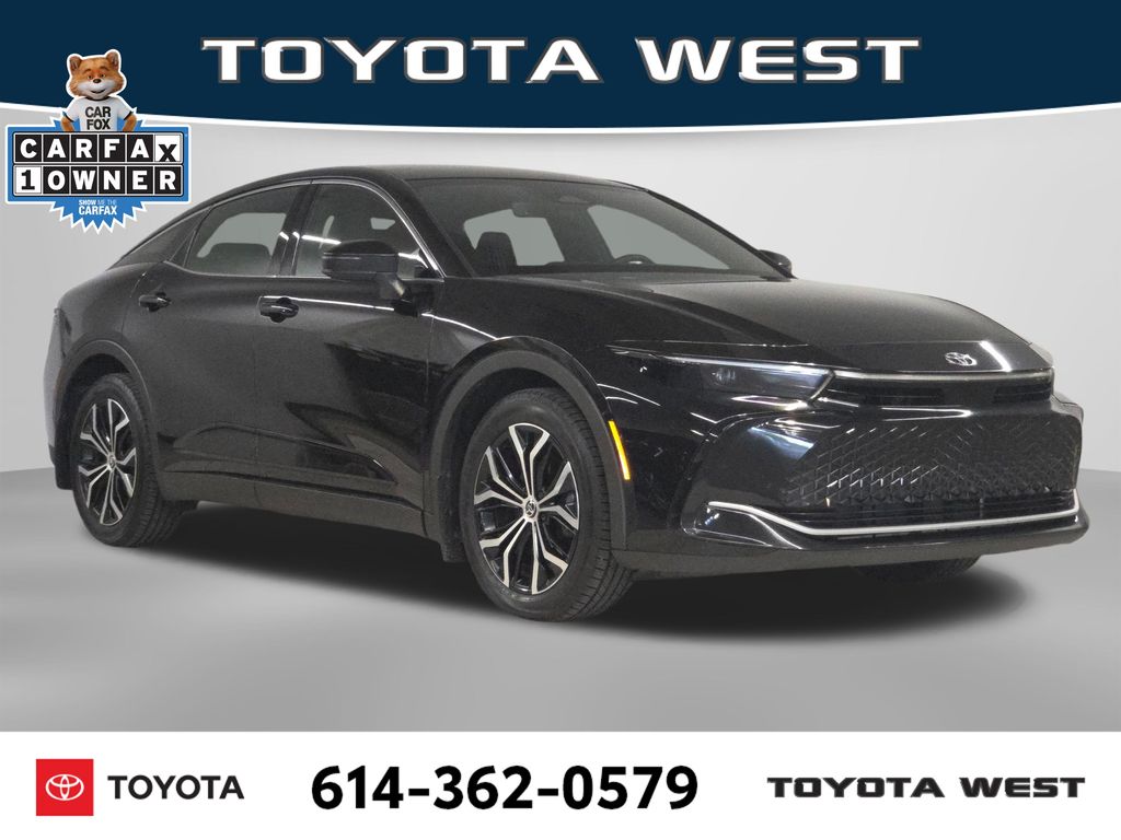 Used 2023 Black Toyota XLE image 3